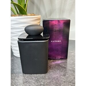 NEW Natori Perfumed Black Glass LIdded Jar Single Wick Candle 6.35 oz